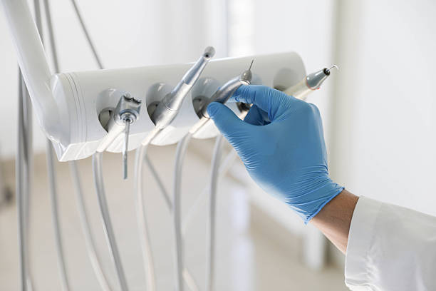 Professional Emergency Dentist technician working in Milford city, CT